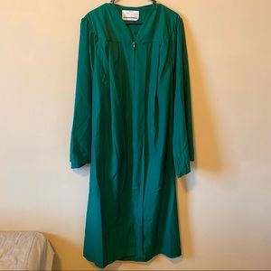 5’7 - 5’11 Matte Forest Green Graduation Gown